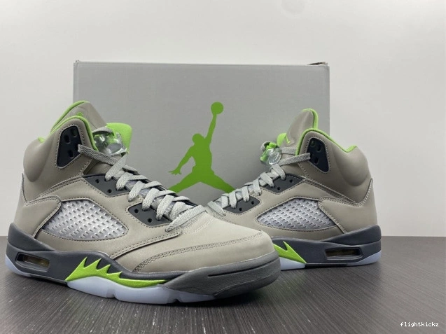 Retro (2022) Jordan DM9014-003 Bean Green 5 1015